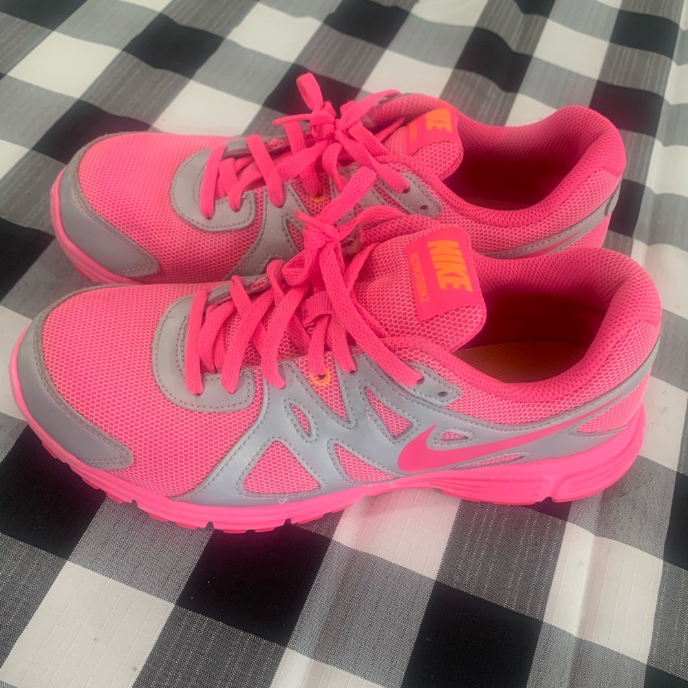 Girls Nike Tennis shoes